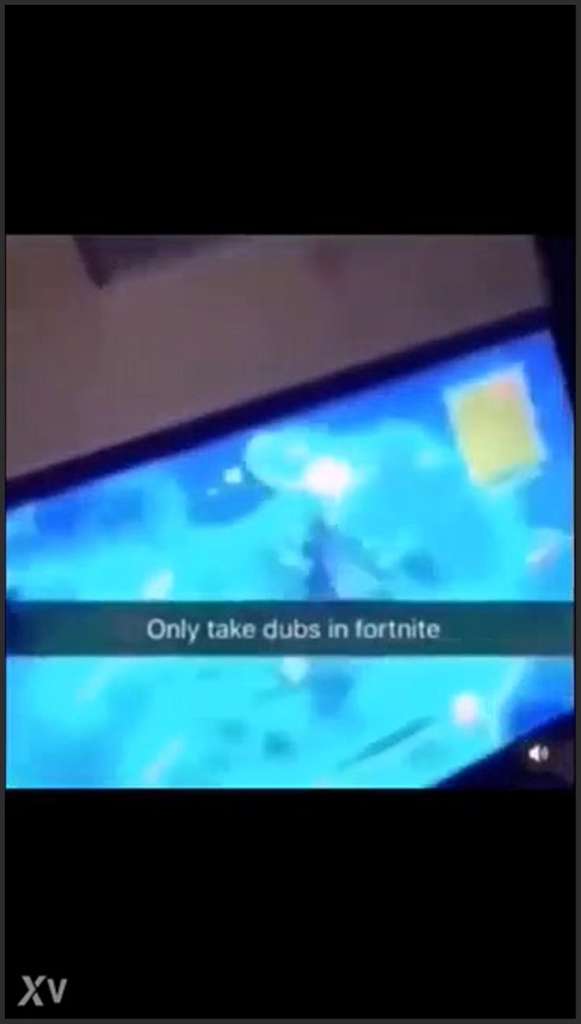 Fortnite Bett mit deutscher Latina Zara Mendez