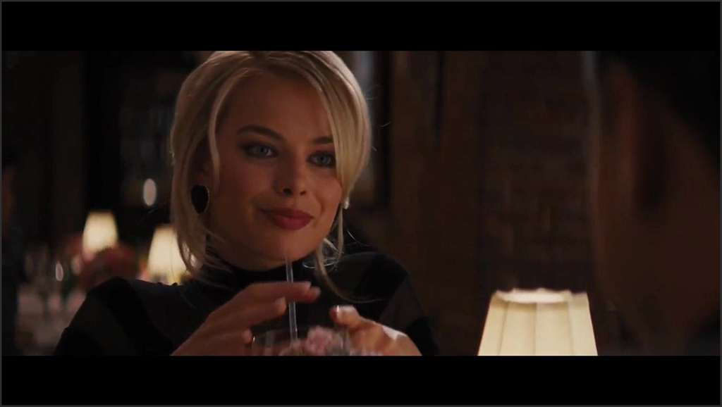 Margot Robbie nach dem Strippen dringend Pipi